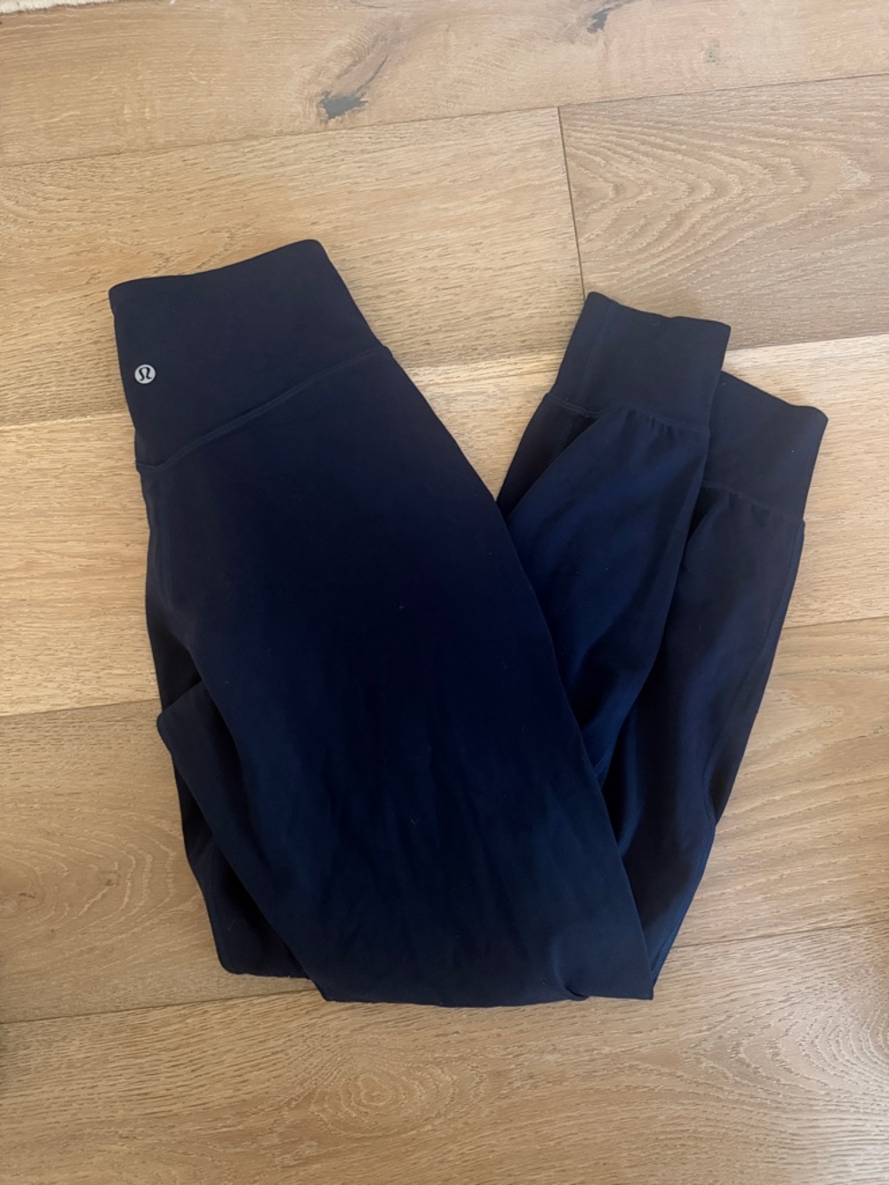 Lululemon Navy High-Rise Leggings with pockets